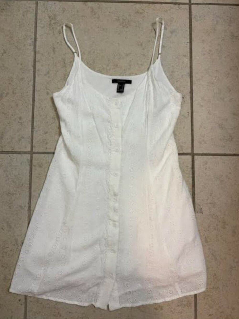 FOREVER 21 Women's White Eyelet Dress Medium Strappy Mini Lined Buttons NEW NWOT